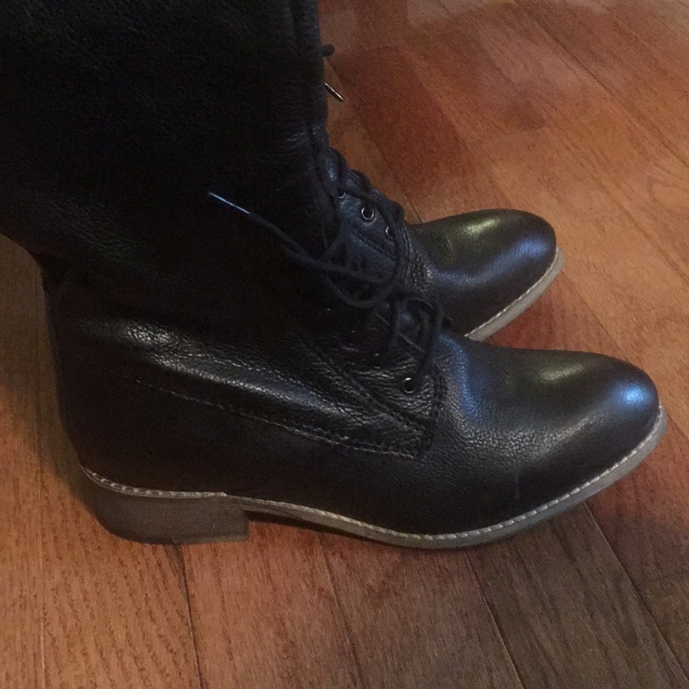 Seychelles boots